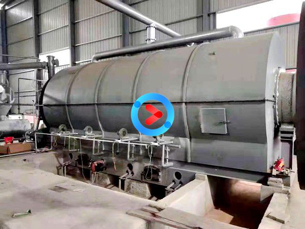 煉油設備現(xiàn)場