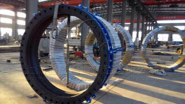 大口徑橡膠接頭不容易控制嗎？